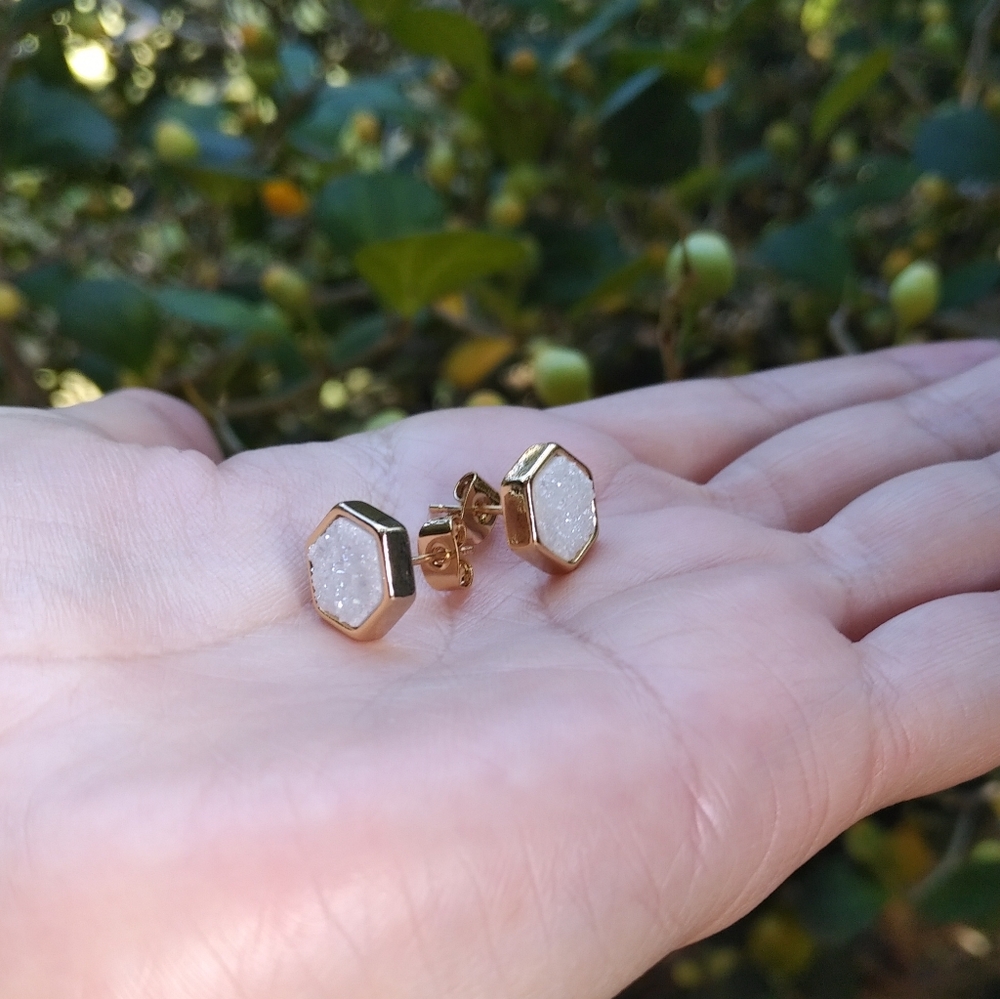 Luna🌙 Norte White Druzy Quartz Hexagon Earrings - Picture 11 of 13